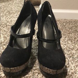 High heels size 8